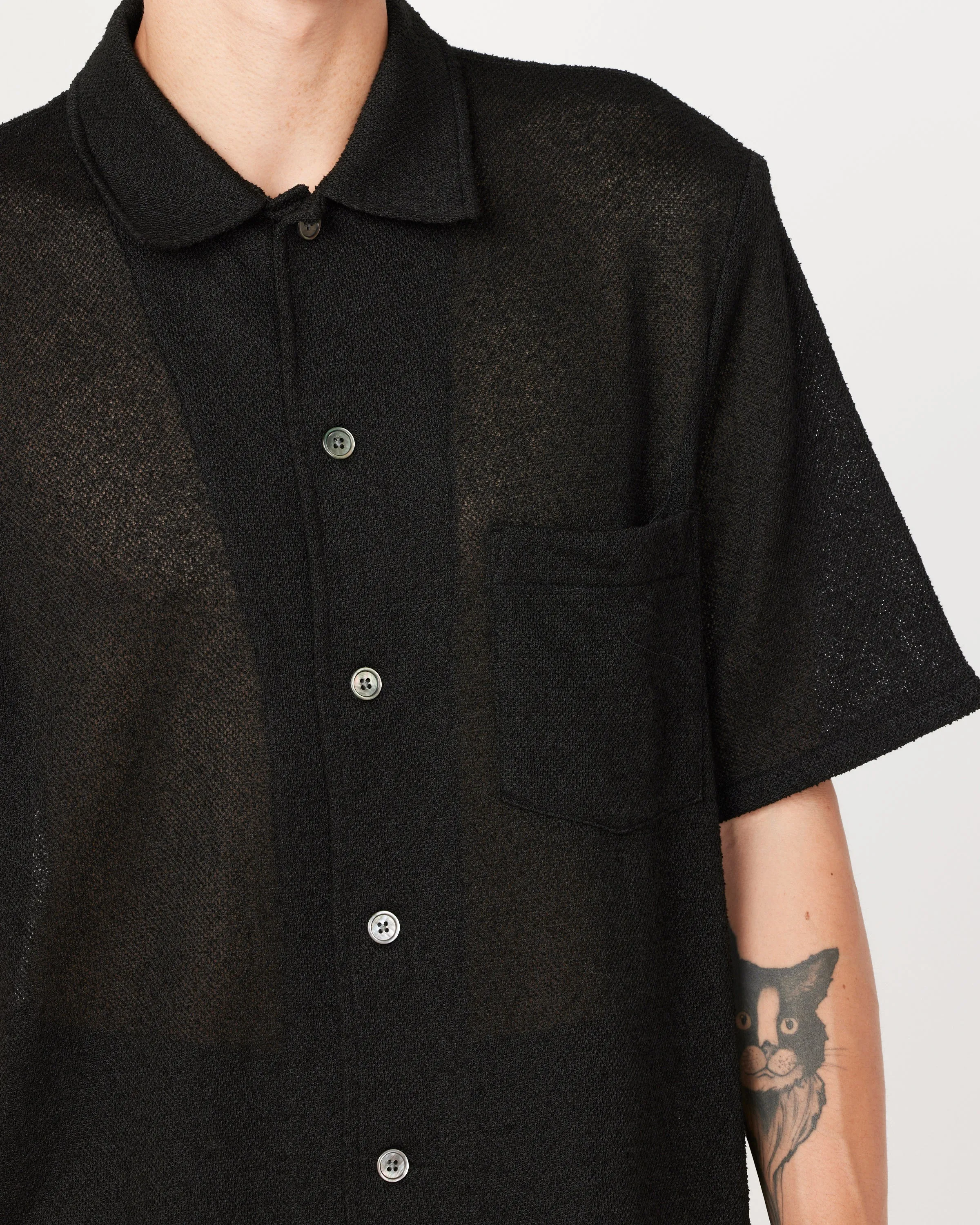 Box Short Sleeve Shirt in Black Boucle