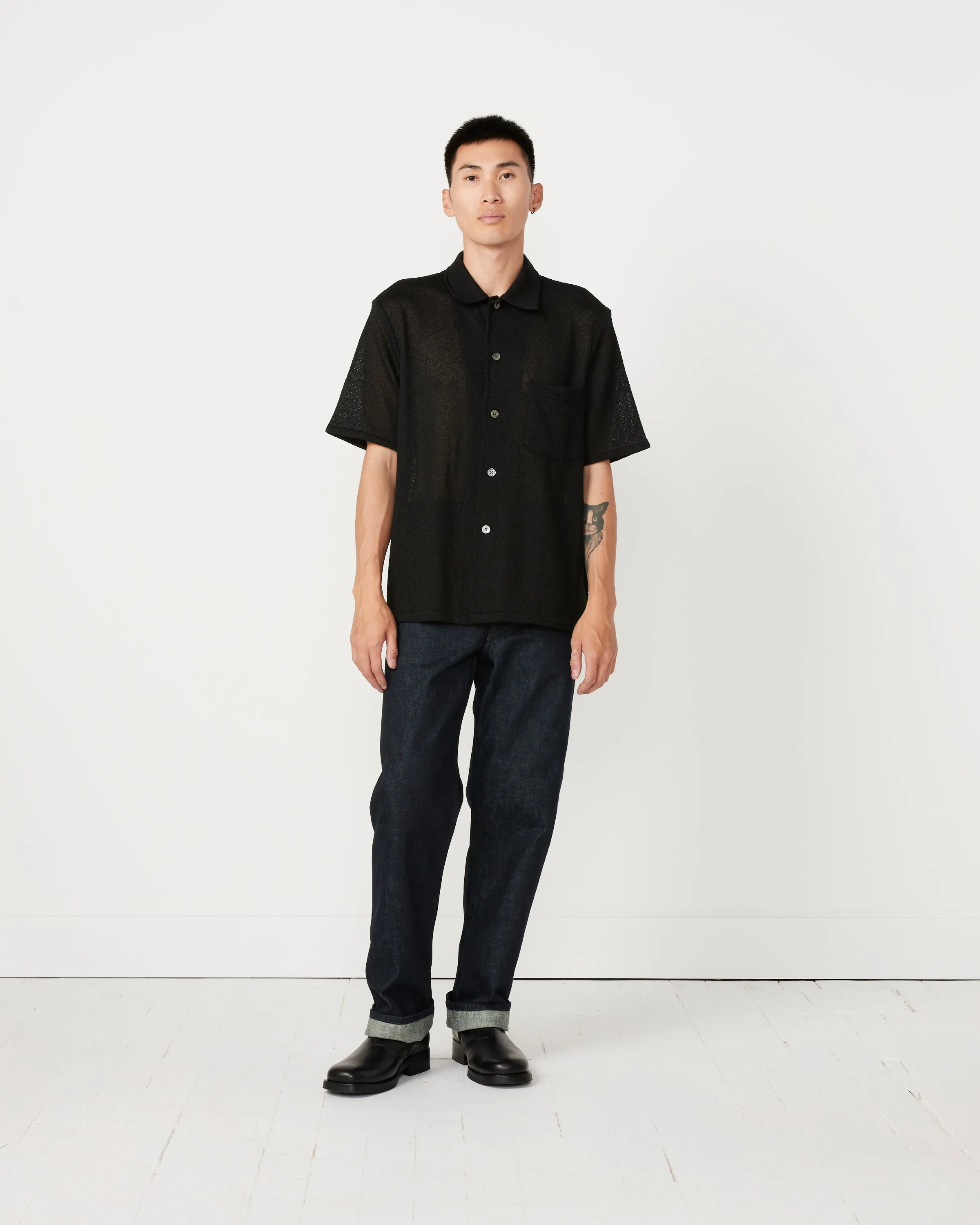 Box Short Sleeve Shirt in Black Boucle