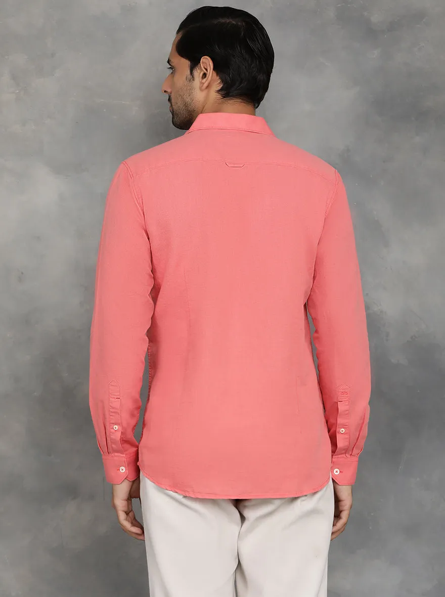 Coral Pink Solid Slim Fit Casual Shirt | JadeBlue