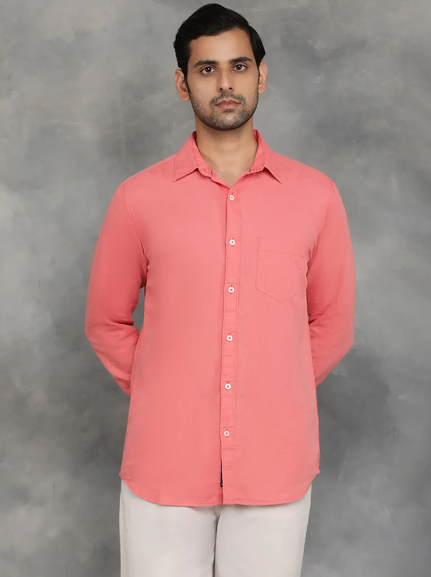 Coral Pink Solid Slim Fit Casual Shirt | JadeBlue