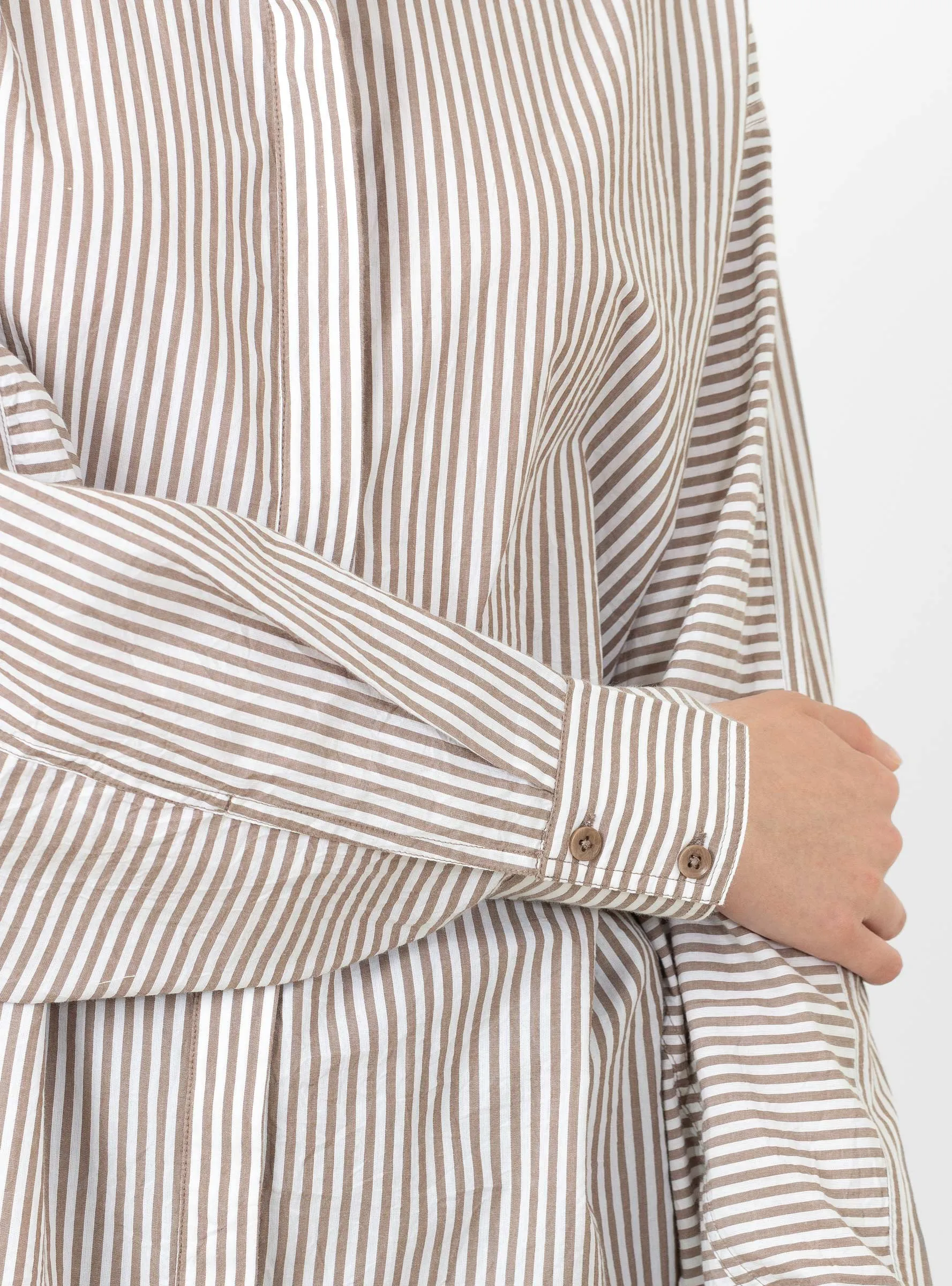 Kaarina Dolman Striped Button-Down Shirt in Sand White