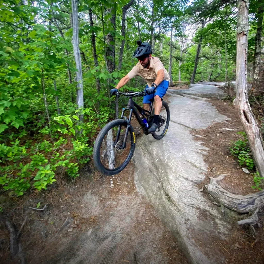 Men's Catalyst Mountain Bike Button-Down Shirt | Rhodo Tan