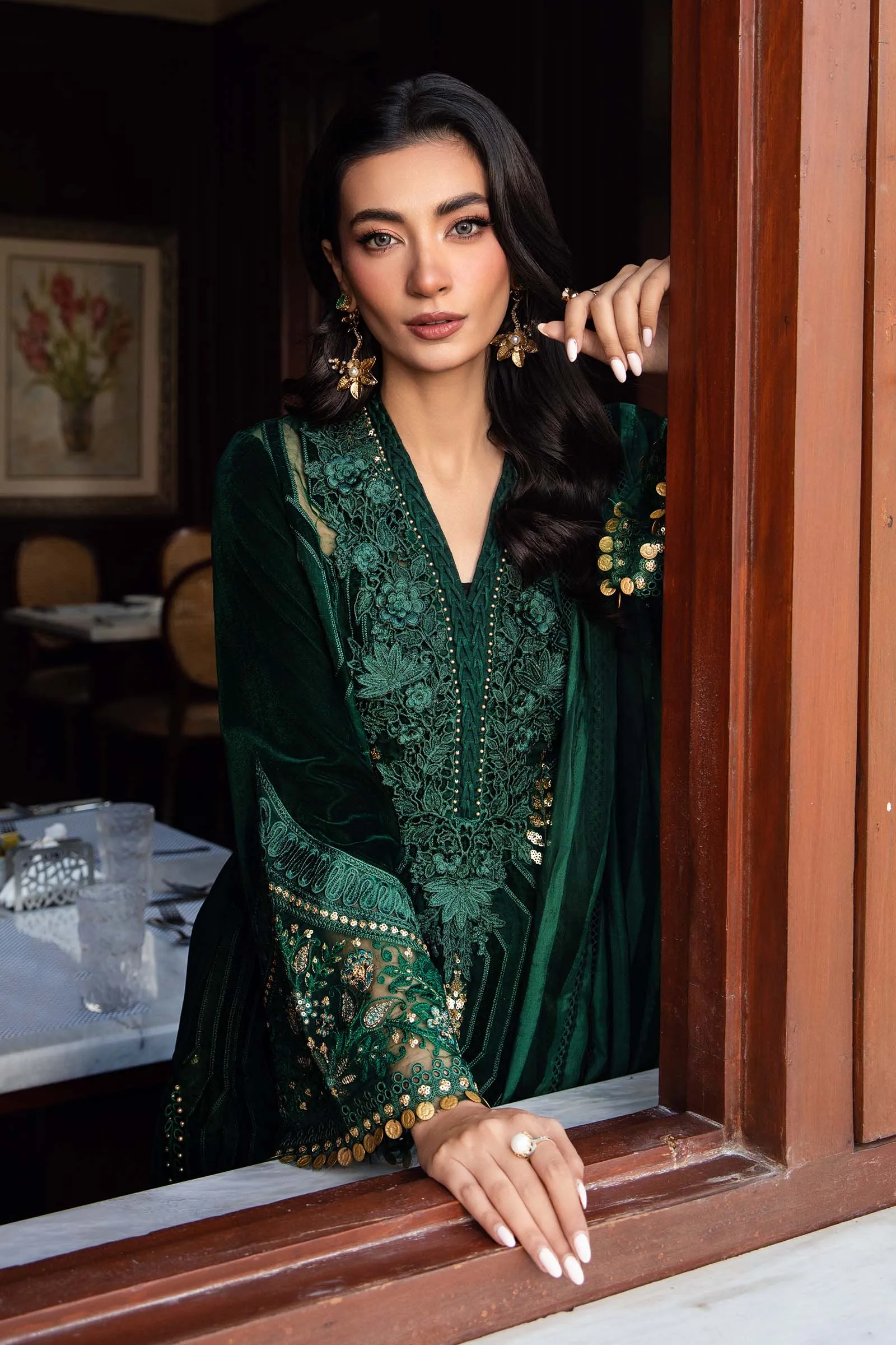 Winter Luxe'24 - 3 Piece Unstitched Embroidered Velvet Suit | DL-1212