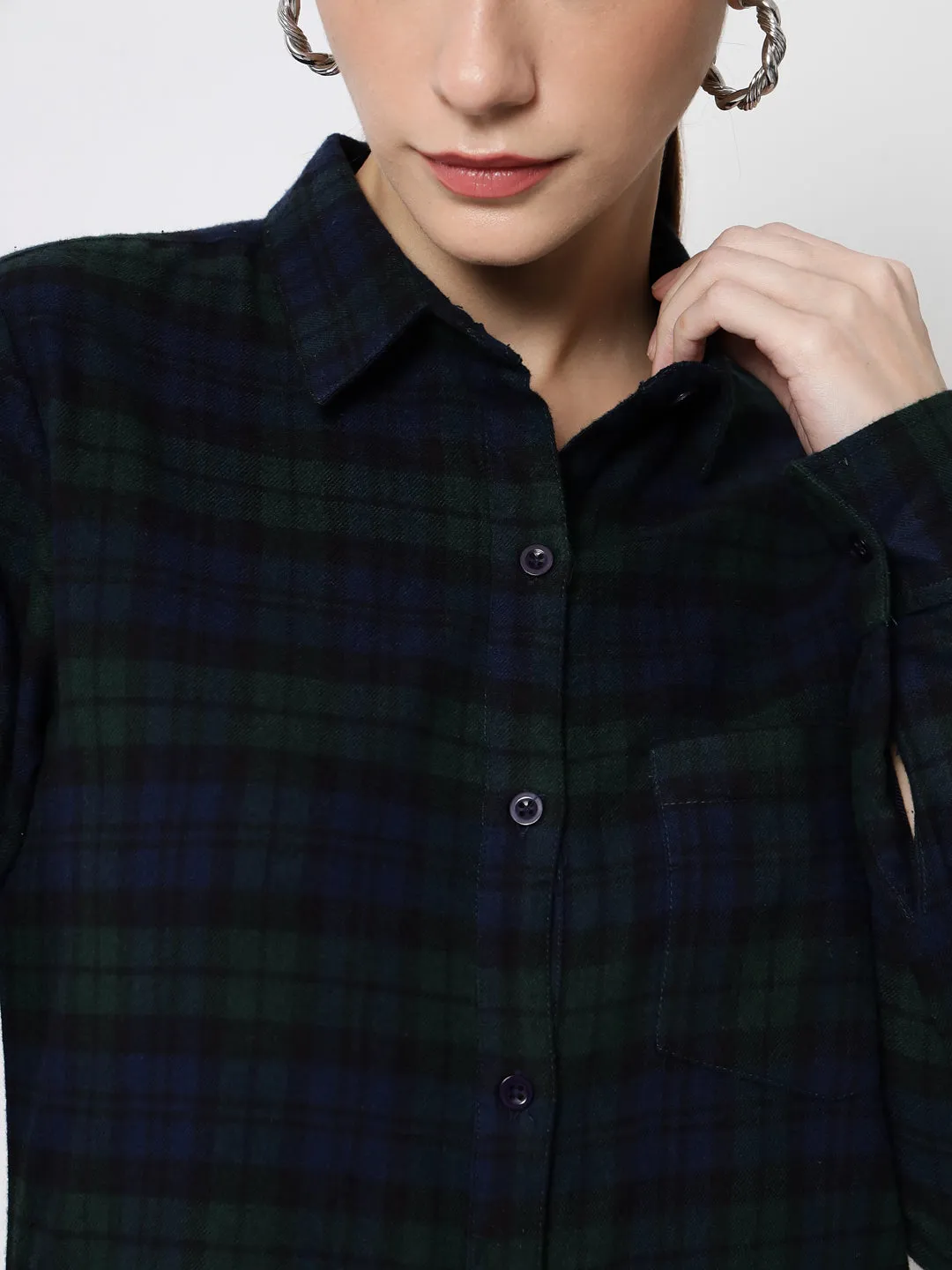 Women Navy Blue & Green Regular Fit Tartan Checked Pure Cotton Casual Shirt