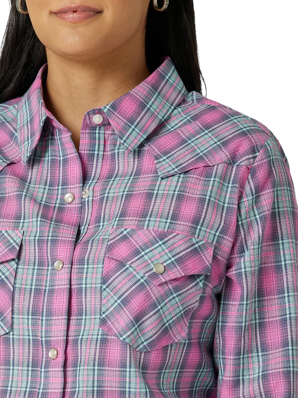 Wrangler Women's Essential Long Sleeve Plaid Poplin Western Snap Shirt